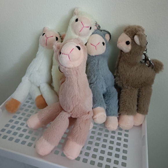 🌿 5/$15🌿Cute Plush Baby Camel Keychain, Bag, Backpack Charm, Car Pendant, 7" H - Picture 3 of 8